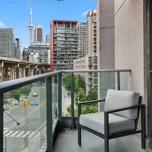 Cn Tower View With Free Parking, Pool, & Amenities Apartment Toronto